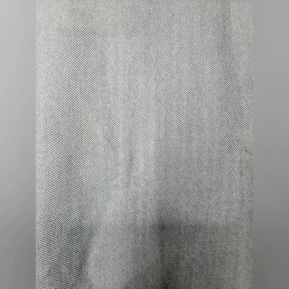 The Limited gray pants size 8. 78%poly 22% rayon. - Picture 3 of 4